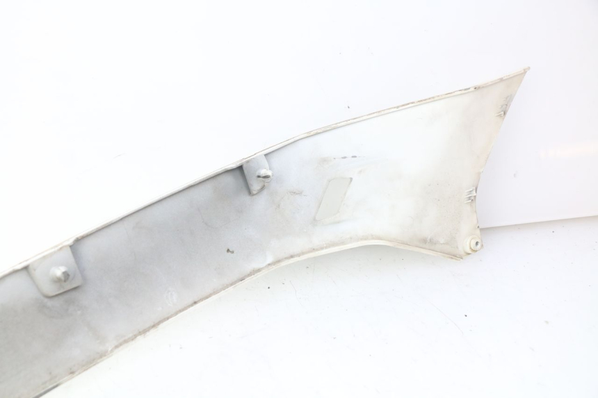 photo de BASSO DELLA SCATOLA POSTERIORE SINISTRA PIAGGIO VESPA GTS IGET ABS 125 (2017 - 2023) - Vista d'insieme del prodotto