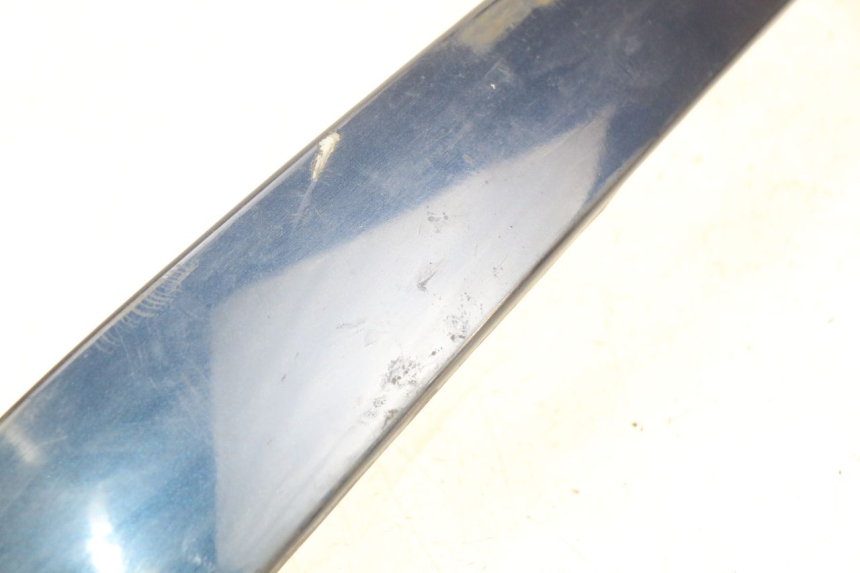 photo de BASSO DELLA SCATOLA POSTERIORE SINISTRA PIAGGIO VESPA LXV 125 (2006 - 2009) - Vista d'insieme del prodotto