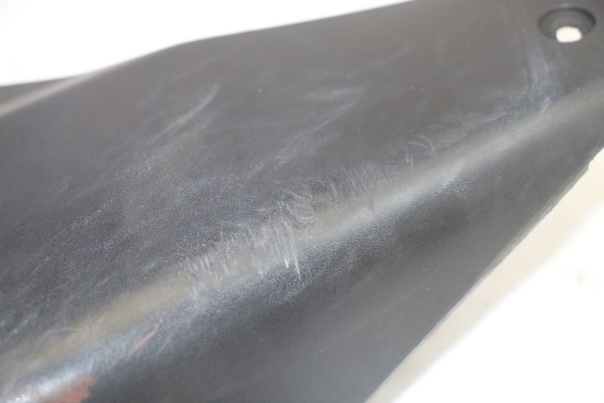 photo de SOTTOPEDANA POSTERIORE SINISTRA YAMAHA XMAX X-MAX 125 (2006 - 2009) - Altra angolazione