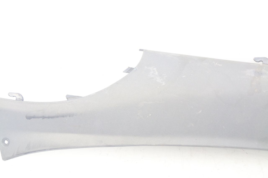 photo de BASSO SCUDO POSTERIORE SINISTRO PIAGGIO X9 EVOLUTION 500 (2003 - 2005) - Altra angolazione