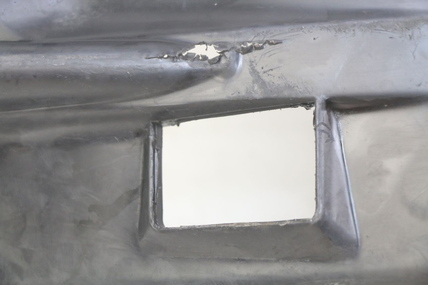 photo de FIANCHETTI INFERIORE MBK BOOSTER SPIRIT 50 (1999 - 2003) - Dettagli dei punti di fissaggio