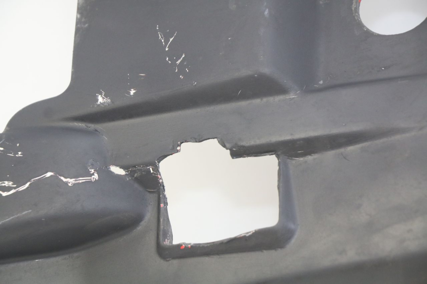 photo de FIANCHETTI INFERIORE MBK BOOSTER SPIRIT 50 (2004 - 2017) - Caratteristiche distintive