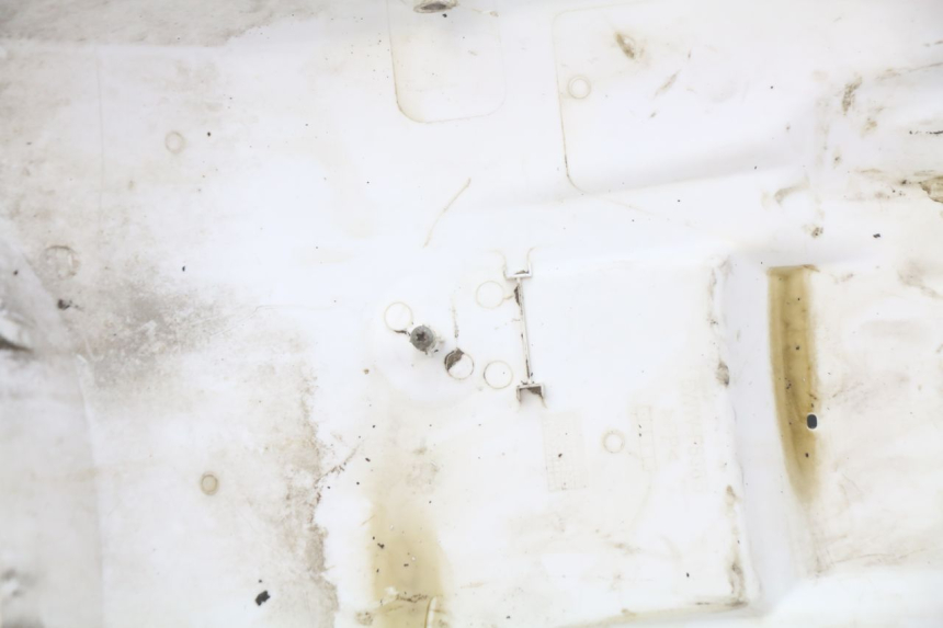 photo de FIANCHETTI INFERIORE MBK BOOSTER SPIRIT NAKED 50 (2004 - 2017) - Primo piano tecnico