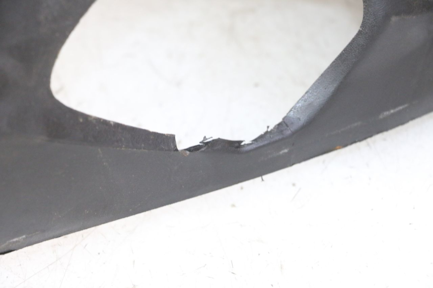 photo de SOTTOPEDANA MOTRON BREEZY 4T 50 (2021 - 2025) - Stato della superficie e materiale