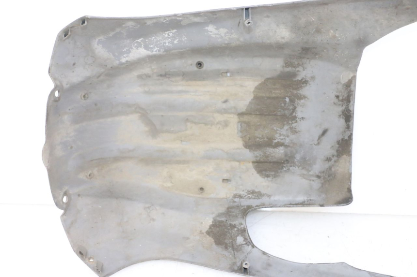 photo de SOTTOPEDANA YAMAHA BW'S 100 (1999 - 2002) - Stato della superficie e materiale