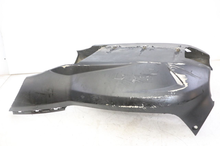 photo de FIANCHETTI INFERIORE PEUGEOT CITYSTAR 50 (2013 - 2017) - Primo piano ad alta risoluzione