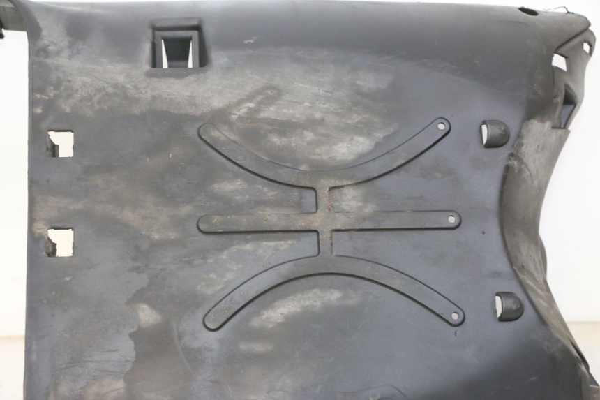 photo de FIANCHETTI INFERIORE SYM CROX 4T 50 (2016 - 2023) - Caratteristiche distintive