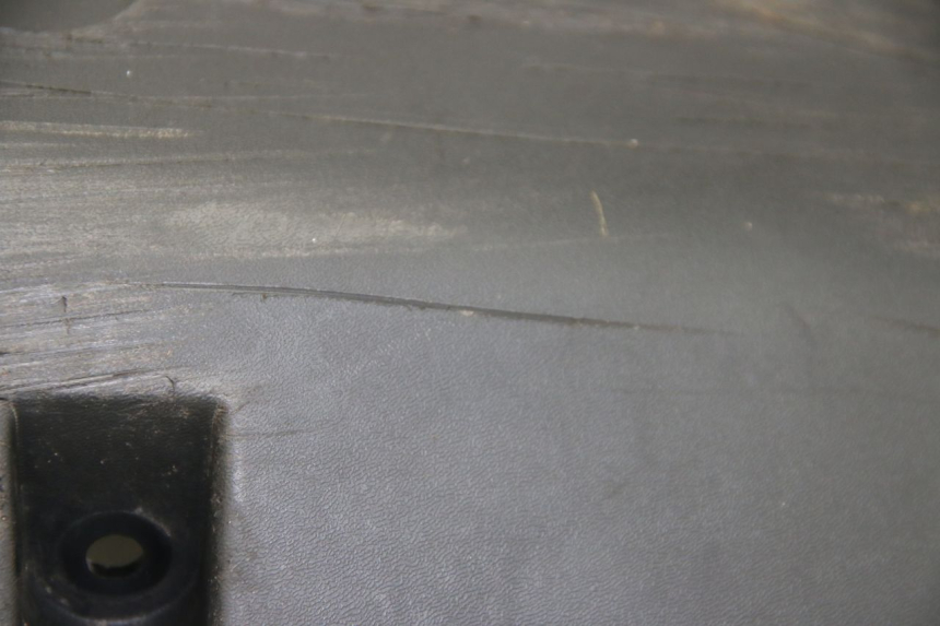 photo de FIANCHETTI INFERIORE KYMCO DOWNTOWN ABS 125 (2015 - 2017) - Primo piano tecnico