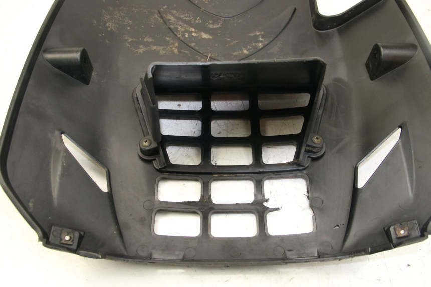 photo de FIANCHETTI INFERIORE KYMCO DOWNTOWN ABS 125 (2015 - 2017) - Stato della superficie e materiale