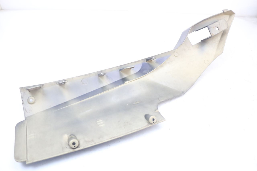 photo de FIANCATA DESTRA QUADRO 3D S 350 (2013 - 2018) - Dettagli dei punti di fissaggio