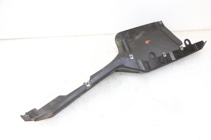 photo de SOTTOPEDANA DESTRA QUADRO 4 4D 350 (2015 - 2018) - Altra vista dell'articolo