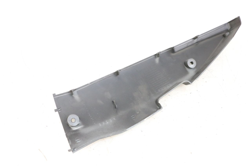 photo de SOTTOPEDANA DESTRA DAELIM A-FOUR 2T 50 (2005 - 2012) - Zoom sullo stato d'uso