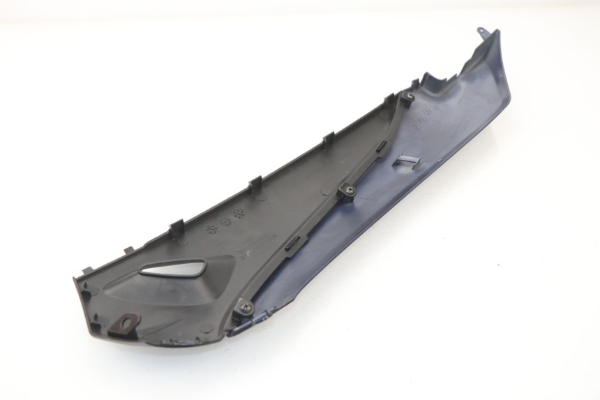 photo de SOTTOPEDANA DESTRA KYMCO AGILITY CITY 16P 125 (2015 - 2021) - Marcature e riferimenti originali