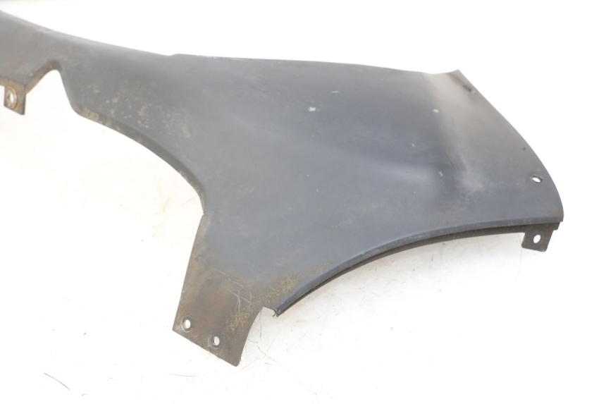 photo de BASSO DELLA SCATOLA DESTRA BMW C1 125 (2000 - 2003) - Caratteristiche distintive