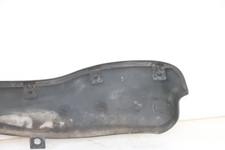 photo de BASSO DELLA SCATOLA DESTRA BMW C1 125 (2000 - 2003) - Altra angolazione