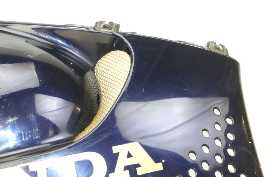 photo de SOTTOPEDANA DESTRA HONDA CBR RR FIREBLADE 900 (1992 - 1994) - Zoom sui componenti