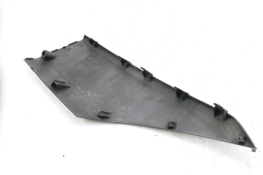 photo de BASSO DELLA SCATOLA DESTRA HONDA FES S-WING SWING ABS 125 (2007 - 2015) - Dettaglio del componente