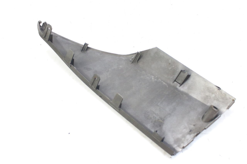 photo de BASSO DELLA SCATOLA DESTRA HONDA FES S-WING SWING ABS 125 (2007 - 2015) - Altra angolazione