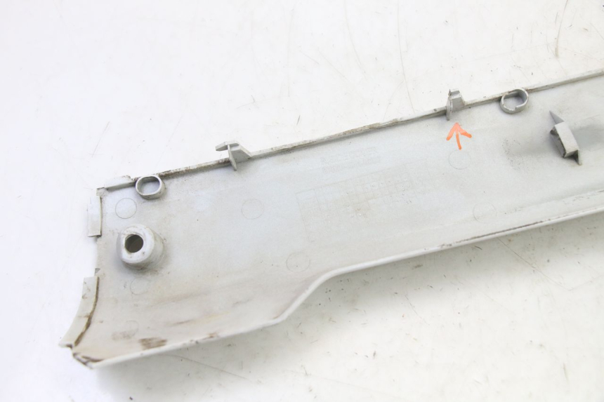 photo de FIANCATA DESTRA SYM FIDDLE 3 III 125 (2014 - 2020) - Ricambio usato controllato