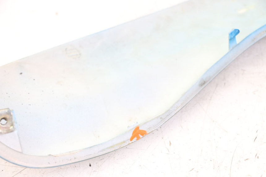 photo de SOTTOPEDANA DESTRA SYM FIDDLE 125 (2008 - 2010) - Zoom sullo stato d'uso