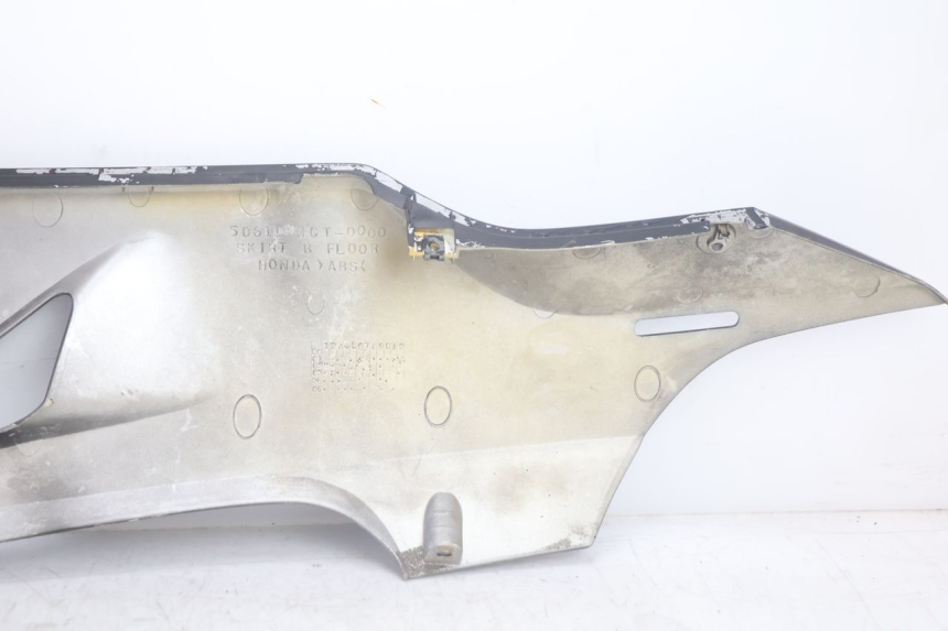 photo de SOTTOPEDANA DESTRA HONDA FJS SILVER WING SILVERWING 400 (2005 - 2008) - Zoom sui componenti