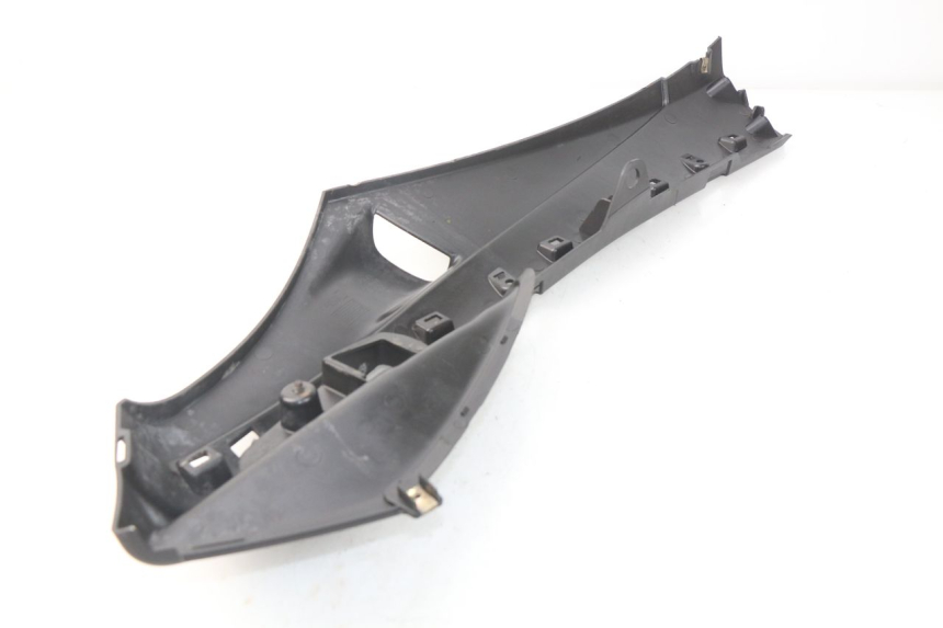 photo de Fondo di carro destro PIAGGIO FLY IE 125 (2012 - 2017) - Zoom sullo stato d'uso