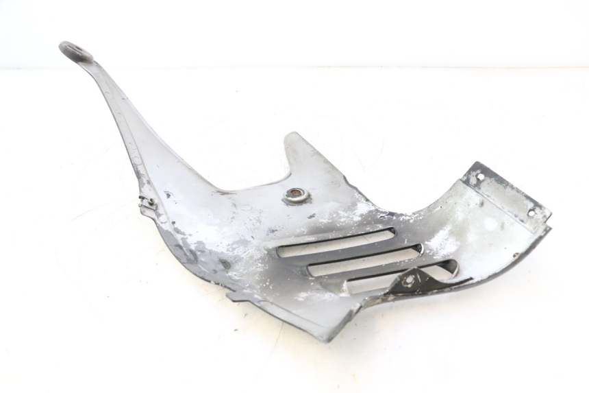 photo de SOTTOPEDANA DESTRA SUZUKI GSX F GSXF 750 (1988 - 1998) - Primo piano tecnico