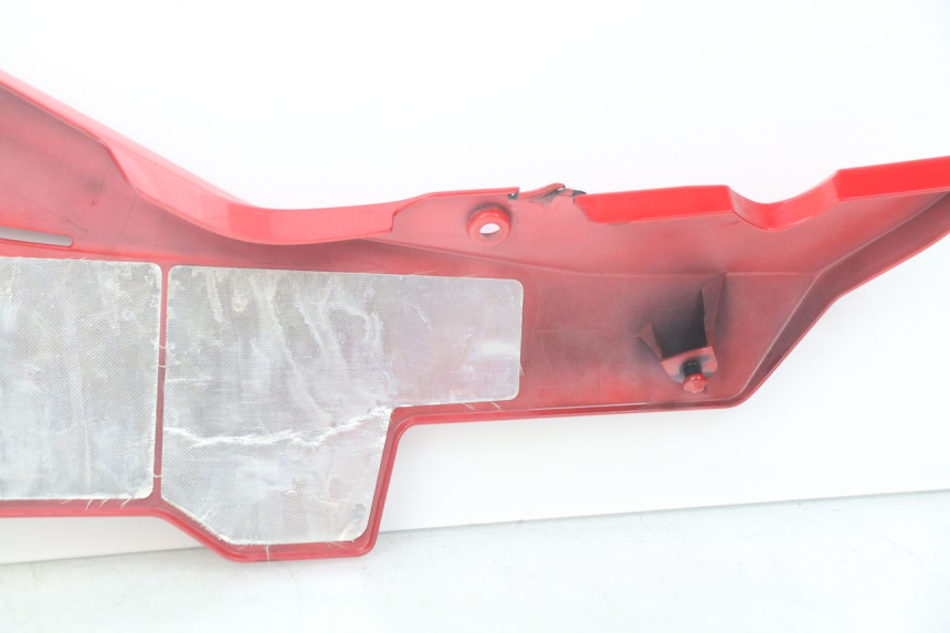 photo de Fiancata destra SUZUKI GSX-R GSXR 750 (2011 - 2016) - Dettagli dei punti di fissaggio