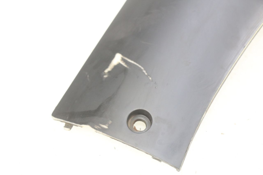 photo de BASSO DELLA SCATOLA DESTRA EUROCKA GTR 50 (2018 - 2021) - Dettagli dei punti di fissaggio