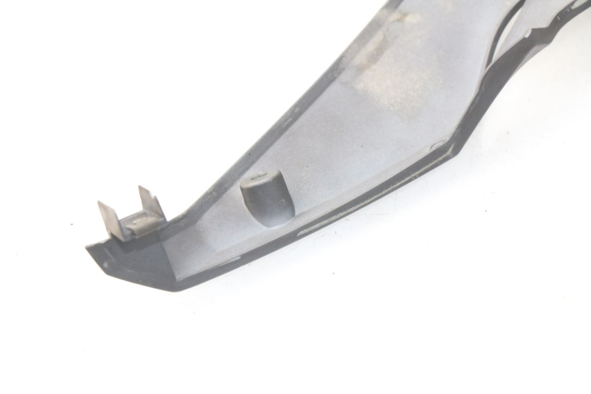 photo de Fondo destro del telaio SYM GTS EFI ABS 125 (2012 - 2016) - Zoom sullo stato d'uso