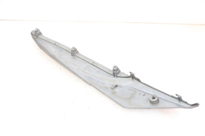 photo de BASSO DELLA SCATOLA DESTRA SYM JET 14 4T 50 (2018 - 2022) - Altra angolazione