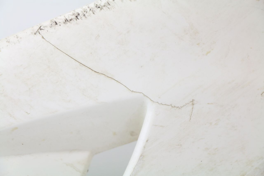 photo de SOTTOPEDANA DESTRA PEUGEOT JET FORCE CARBU 50 (2003 - 2016) - Marcature e riferimenti originali