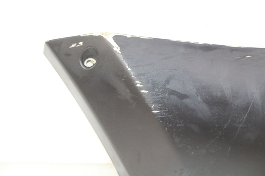 photo de BASSO DELLA SCATOLA DESTRA PEUGEOT KISBEE 4T 50 (2010 - 2017) - Zoom sullo stato d'uso