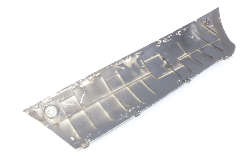 photo de BASSO DELLA SCATOLA DESTRA PEUGEOT KISBEE 4T 50 (2010 - 2017) - Altra angolazione