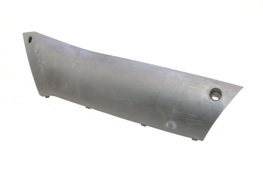 photo de SOTTOPEDANA DESTRA PEUGEOT KISBEE 4T 50 (2023 - 2026) - Vista principale