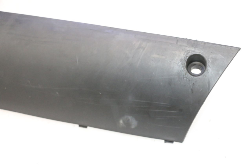 photo de SOTTOPEDANA DESTRA PEUGEOT KISBEE 4T 50 (2023 - 2026) - Vista d'insieme del prodotto
