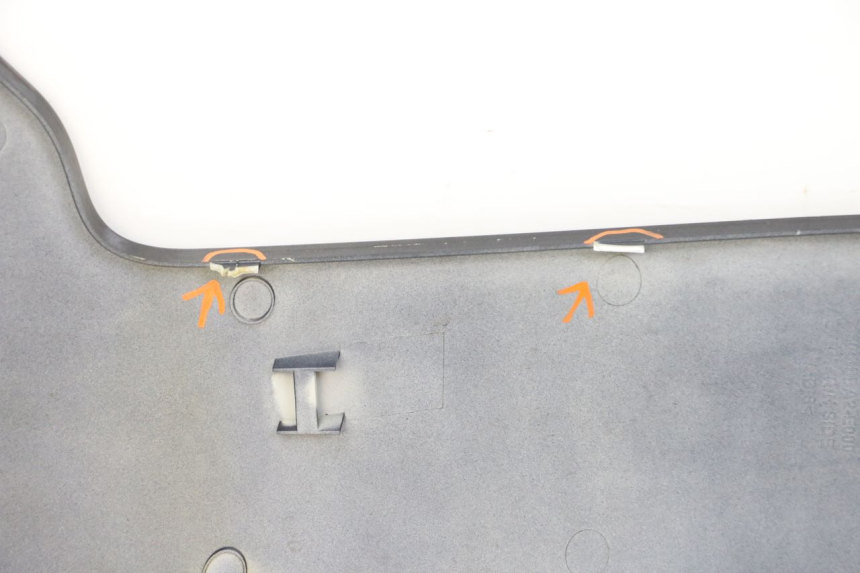 photo de Fondo destro del telaio KYMCO XCITING 500 (2007 - 2010) - Stato della superficie e materiale