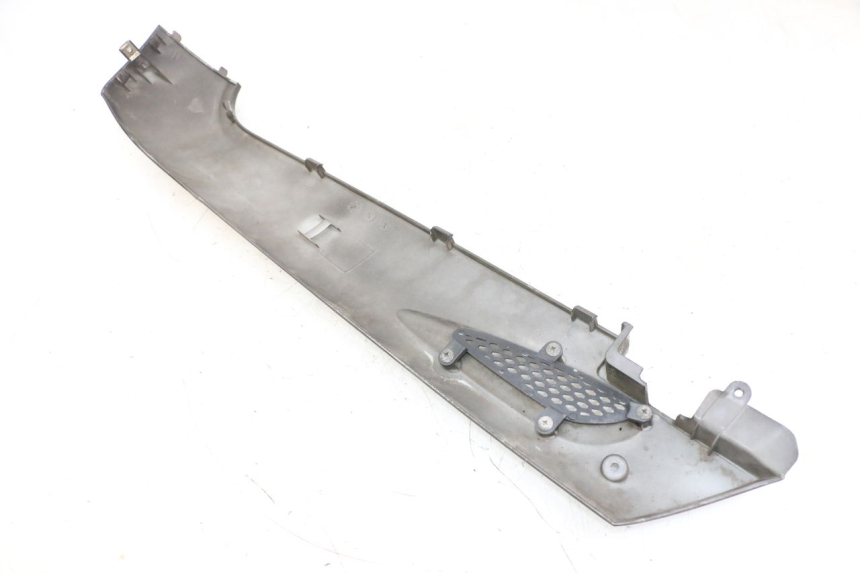 photo de BASSO DELLA SCATOLA DESTRA KYMCO LIKE 125 (2009 - 2016) - Zoom sullo stato d'uso