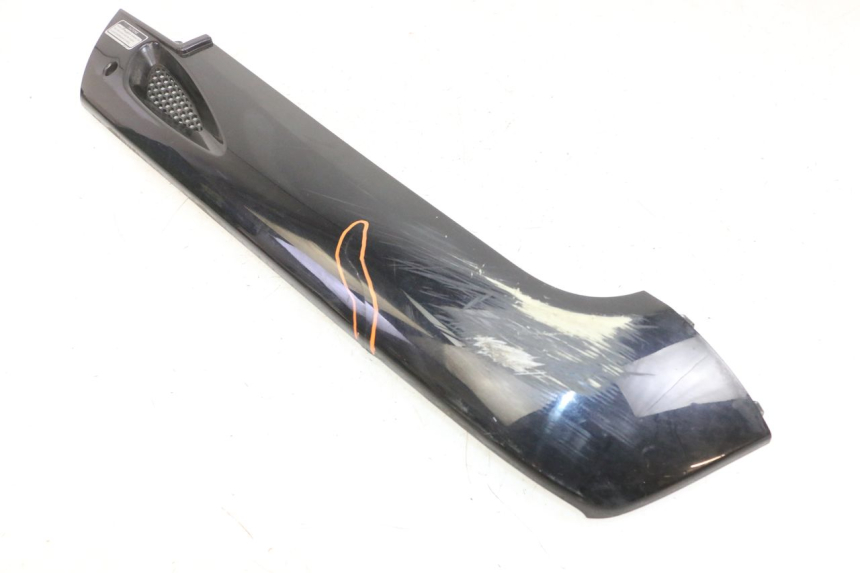 photo de BASSO DELLA SCATOLA DESTRA KYMCO LIKE 125 (2009 - 2016) - Stato della superficie e materiale