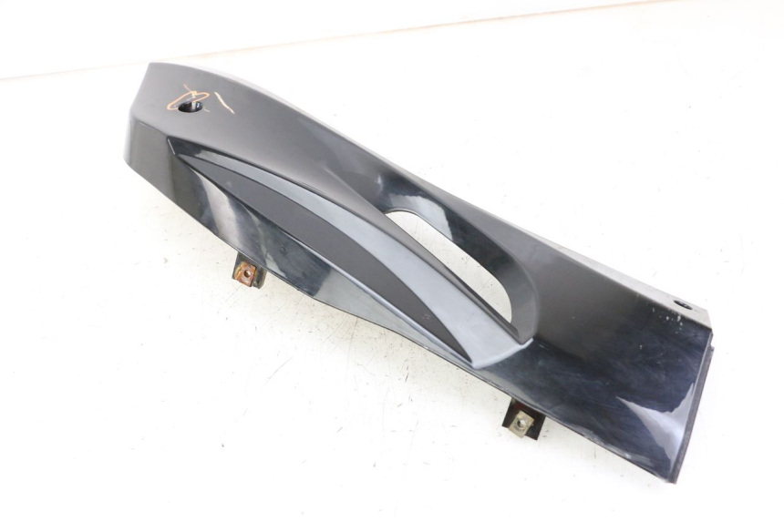 photo de SOTTOPEDANA DESTRA LONGJIA SHARPY 125 (2020 - 2024) - Primo piano tecnico