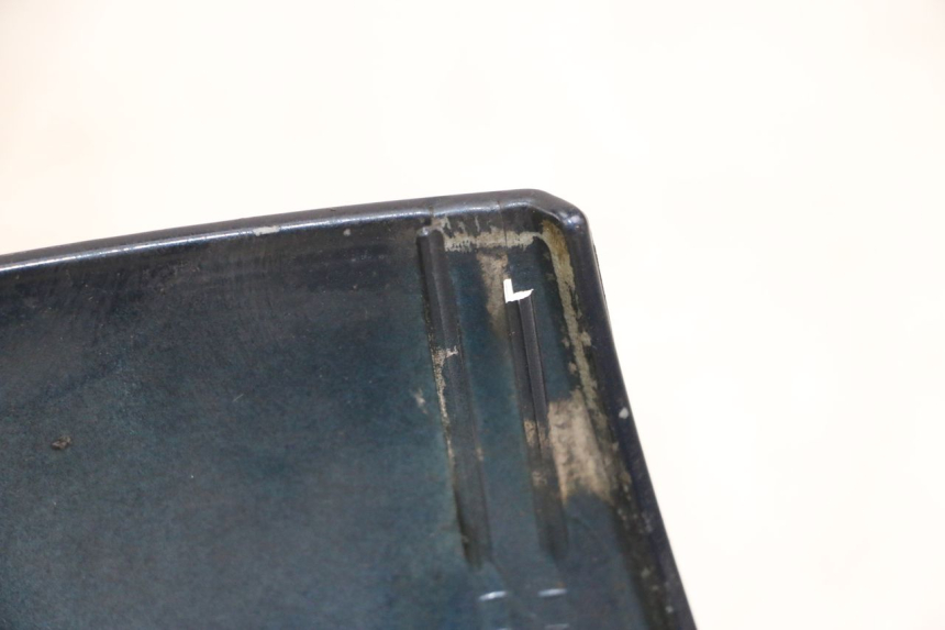 photo de SOTTOPEDANA DESTRA PIAGGIO MP3 LT 300 (2010 - 2016) - Dettaglio del componente