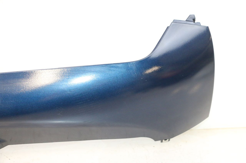 photo de FIANCATA DESTRA PIAGGIO MP3 LT 400 (2007 - 2012) - Zoom qualità usato