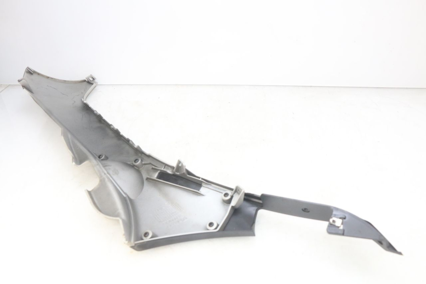 photo de BASSO DELLA SCATOLA DESTRA PIAGGIO MP3 500 (2014 - 2017) - Altra angolazione