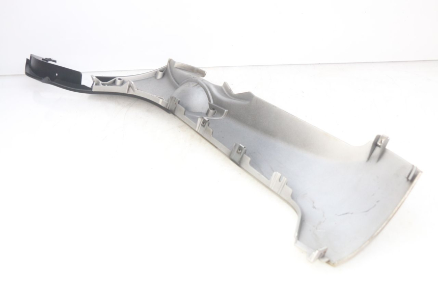 photo de BASSO DELLA SCATOLA DESTRA PIAGGIO MP3 500 (2014 - 2017) - Vista d'insieme del prodotto