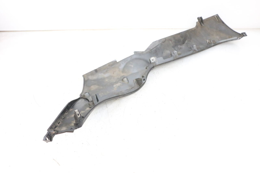 photo de BASSO DELLA SCATOLA DESTRA PIAGGIO MP3 500 (2011 - 2015) - Dettaglio del componente