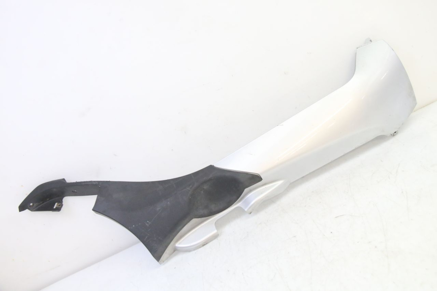 photo de BASSO DELLA SCATOLA DESTRA PIAGGIO MP3 500 (2014 - 2017) - Vista principale