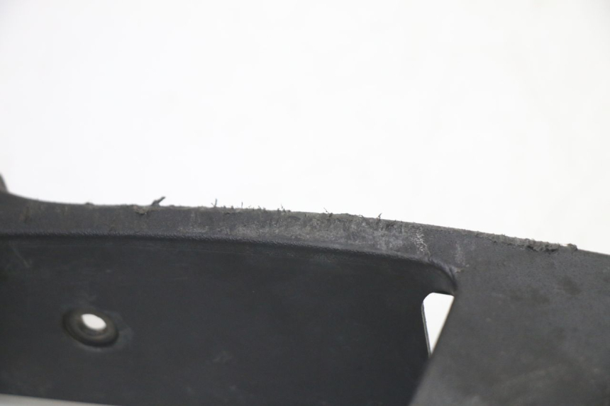 photo de BASSO DELLA SCATOLA DESTRA PIAGGIO MP3 500 (2014 - 2017) - Primo piano tecnico