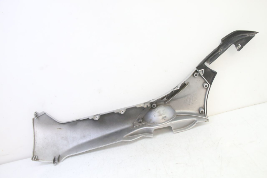 photo de BASSO DELLA SCATOLA DESTRA PIAGGIO MP3 500 (2014 - 2017) - Vista d'insieme del prodotto