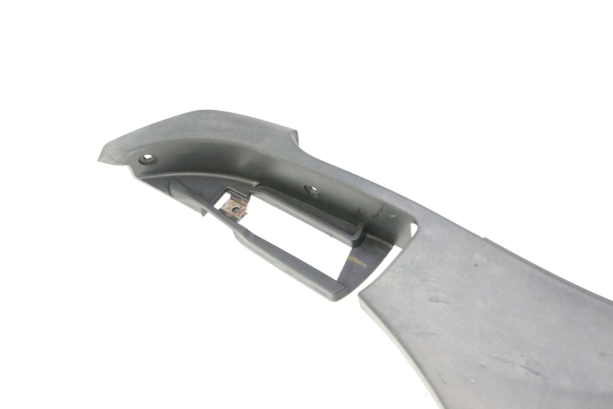 photo de SOTTOPEDANA DESTRA PIAGGIO MP3 500 (2016 - 2018) - Dettaglio del componente