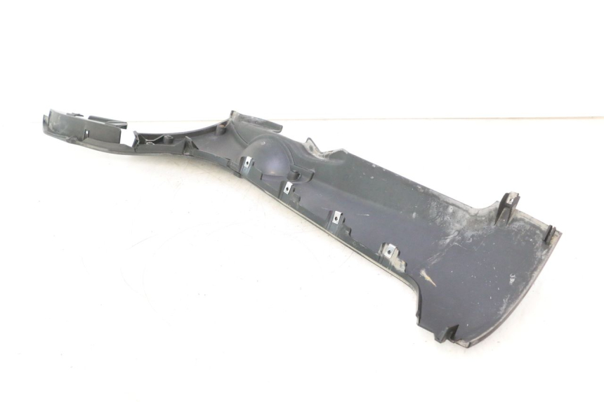 photo de SOTTOPEDANA DESTRA PIAGGIO MP3 500 (2016 - 2018) - Altra vista dell'articolo